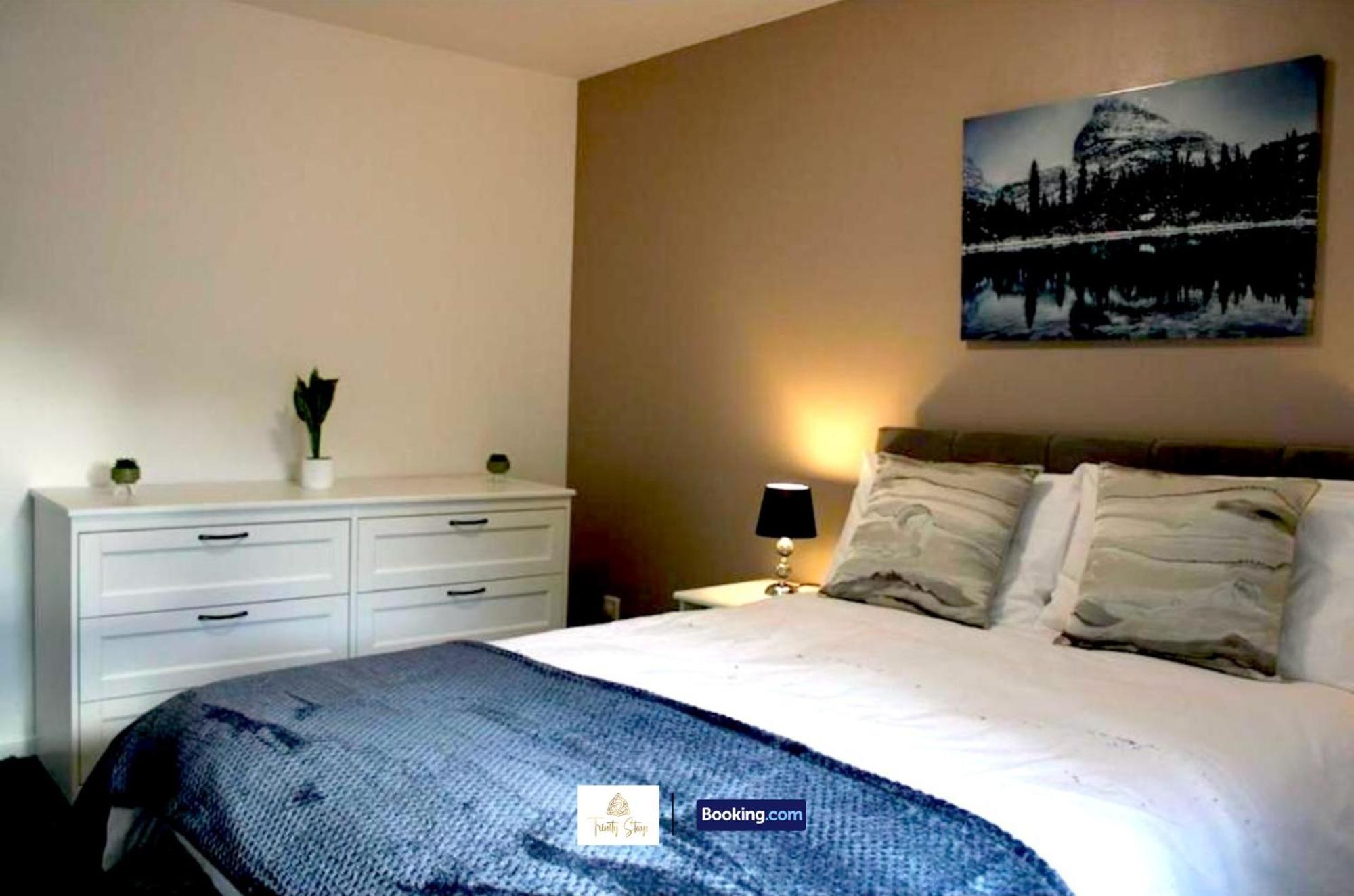 4 Bedroom House With Parking Near City Centre By Trinity Stays Short Lets & Serviced Accommodation Cambridge Luaran gambar