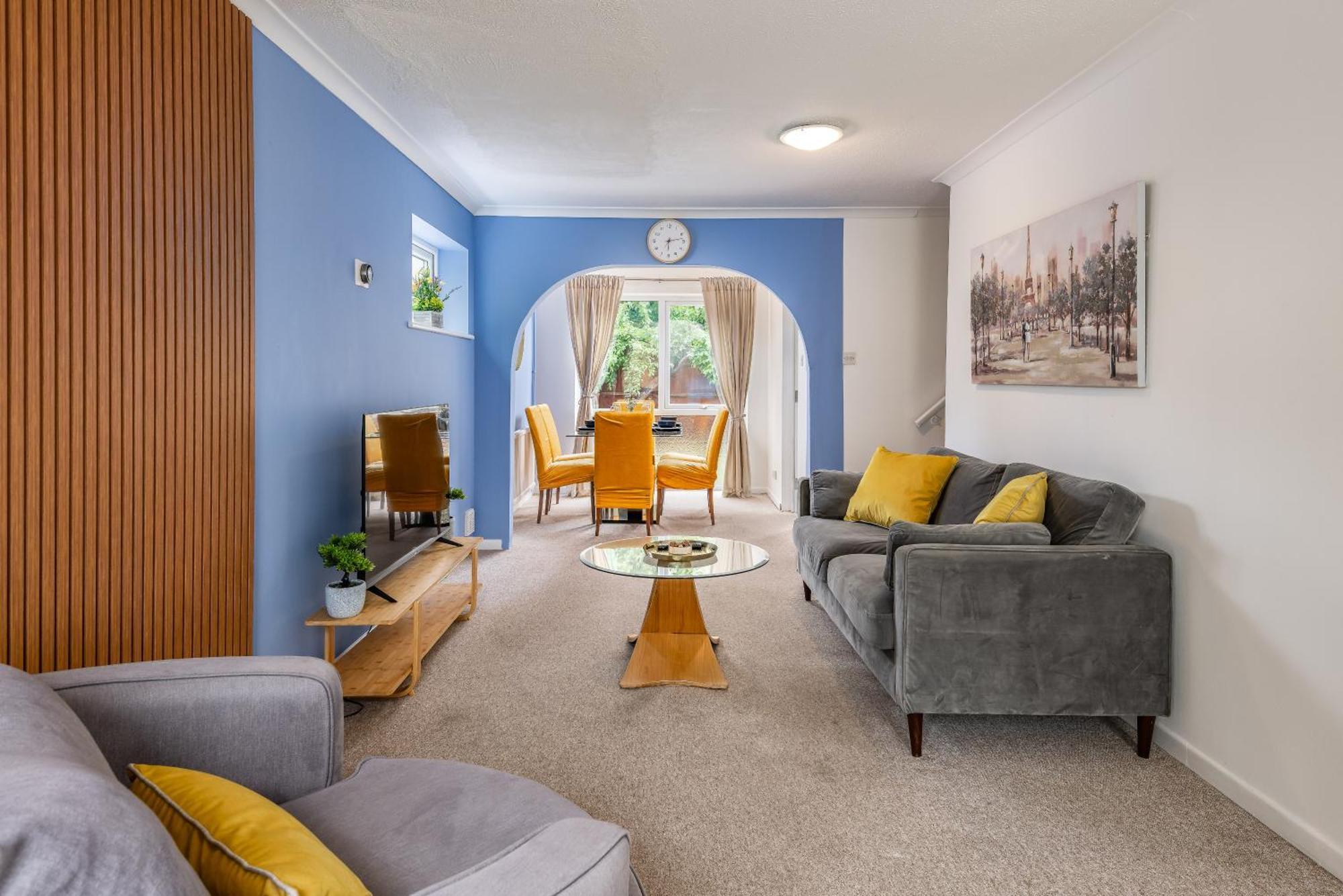 4 Bedroom House With Parking Near City Centre By Trinity Stays Short Lets & Serviced Accommodation Cambridge Luaran gambar