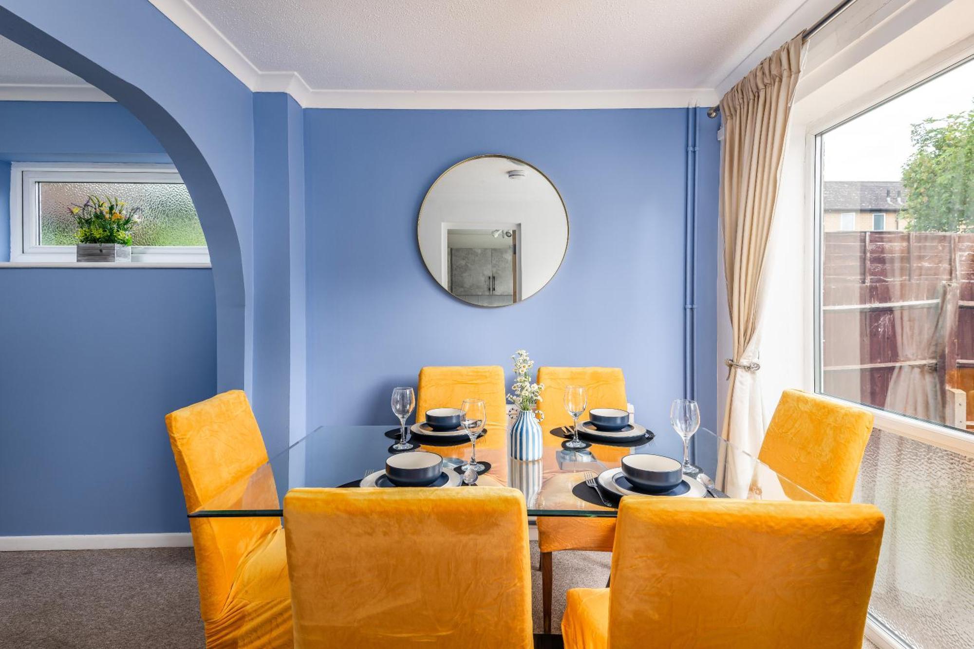4 Bedroom House With Parking Near City Centre By Trinity Stays Short Lets & Serviced Accommodation Cambridge Luaran gambar